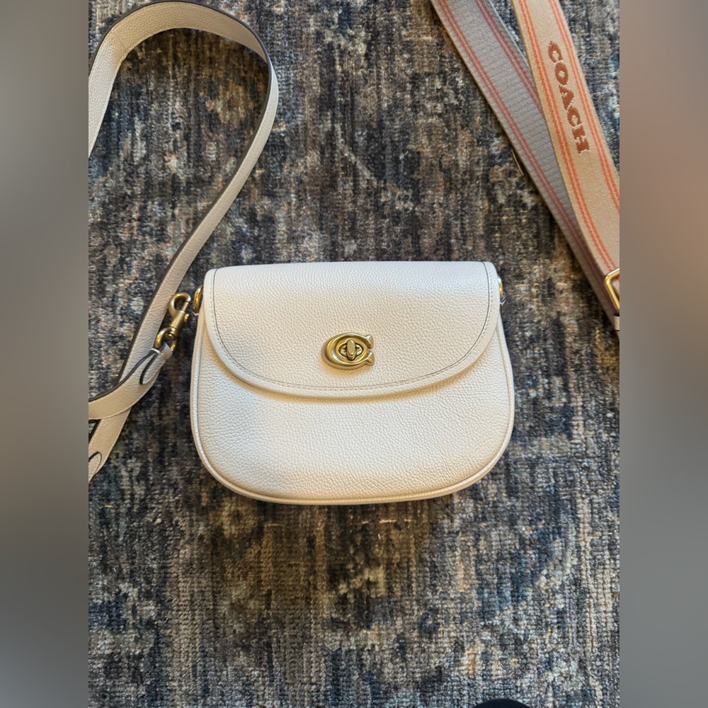 Coach Willow Large Leather Saddle Crossbody